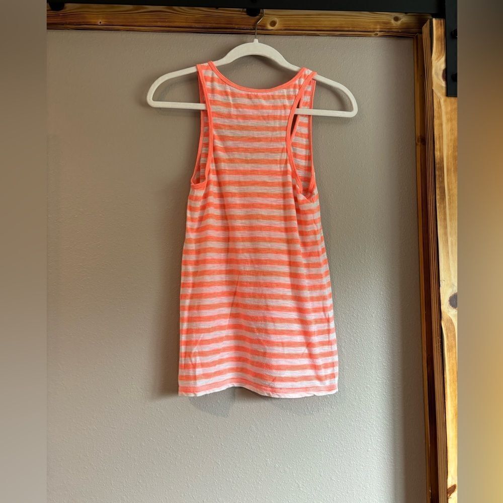 3 Tank Tops - Picture 9 of 9